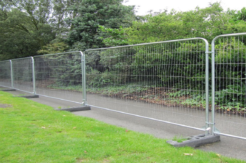 Temporary fencing