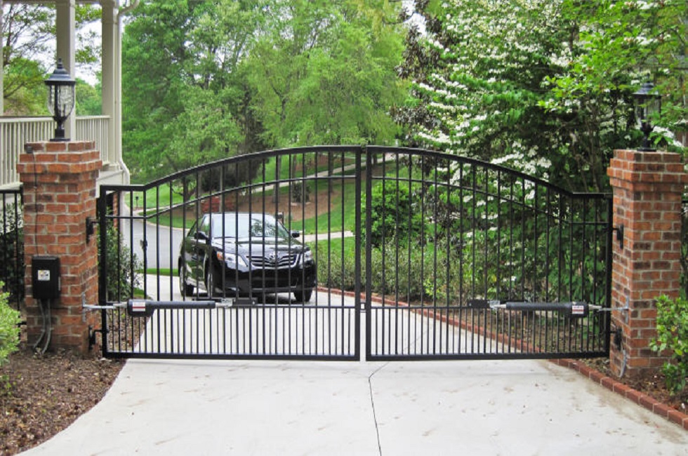 fence companies